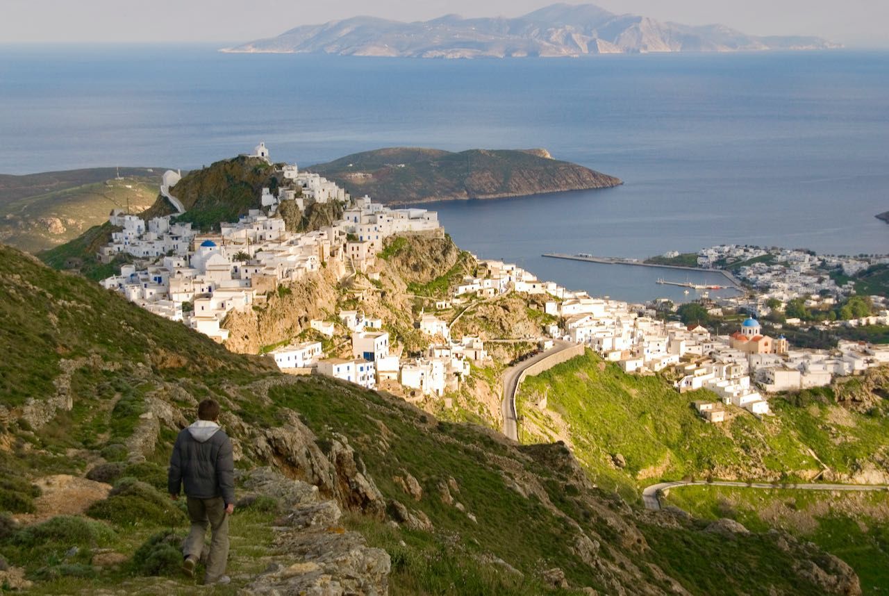 Διαμερίσματα Διακοπών μόλις 80μ. από τη παραλία Λιβαδάκια Ζήσε διακοπές χαλάρωσης & ηρεμίας με όλες τις ανέσεις και παροχές σε ιδιαίτερα οικονομικές τιμές.